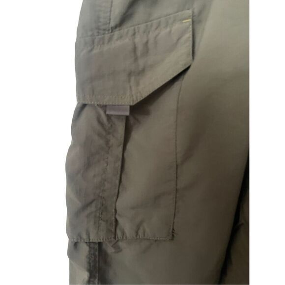 Columbia Mens Forest Green Omni-Shade Sun Protection Cargo Shorts Size 40W - Picture 10 of 14